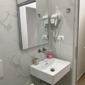 Relaxing Escape Rooms