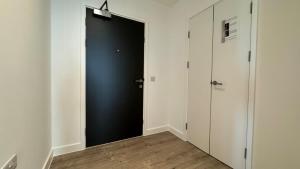 cozy 2BR in central MCR