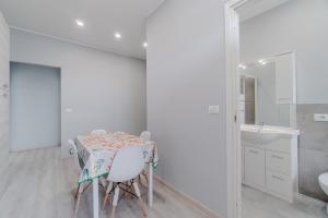 GuestHost - Modern Retreat in Turin