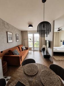 Chlebova - Riverside View Terrace Gym & Kidsplay by Downtown Apartments