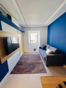 Villa de Cascais, renovado, a 50 metros do mar!