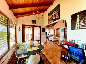 Atenas Villa with Private Infinity Pool and Mountain Views