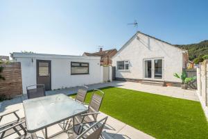 3-Beds Sleeps 6 Walking distance to Castle & Town