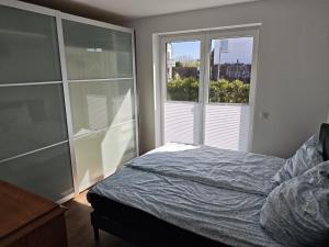 3 Zimmer Neubau Apartment mit Terrasse