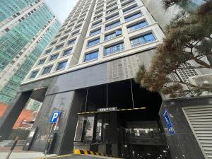 Luxurious Gangnam house