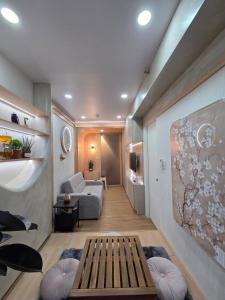 ARO Suites Cozy Staycation Near Airport & SM Bicutan