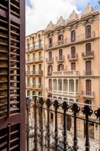 The Collection Barcelona - Paseo de Gracia modern 4BD with Terrace