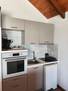 Suite in front of the sea