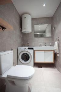 Blue Marlin Apartments
