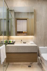 Lancaster Apartment