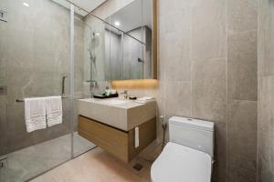 Lancaster Apartment