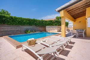 Villa Aries by 3VILLAS