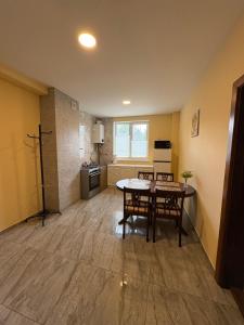 Family Comfort Apartment Telšiai
