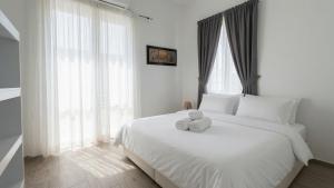 Athens Prime Room No5