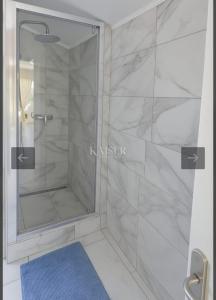 Family Apartment Vir