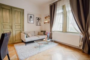 Your Prague Story Starts Here