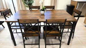 Luxury 2-Bedroom Near Cedars-Sinai & Rodeo Drive Walk to markets and restaurants