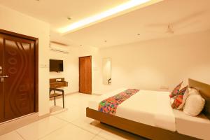 FabHotel Aishwarya Inn Hanamkonda