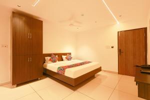 FabHotel Aishwarya Inn Hanamkonda