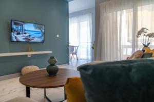 Tessera Alfa city apartment