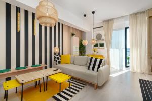 Sunny 1-Bedroom Apartment with Balcony & Parking