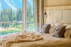 appartamaint tscherv by Arosa Vacations, Exklusive Wohnung im Zentrum mit Blick auf den Untersee und die Berge inkl Parkplatz