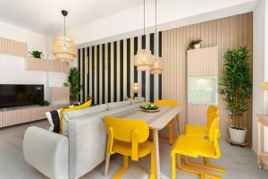 Sunny 1-Bedroom Apartment with Balcony & Parking