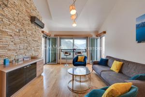 Sunset Horizon Apartment in Dobrota
