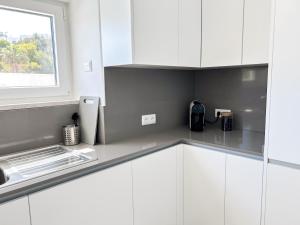 1-bedroom apartment with private pool next to the beach