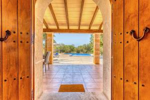 Rustica Sa Talaia by dracmallorca