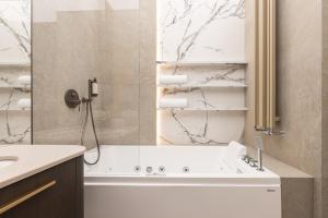 Native Apartments Wita Stwosza 20 Jacuzzi
