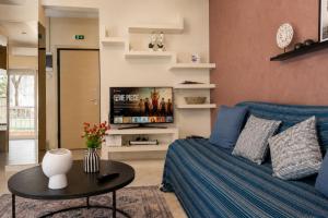 White Tulip Modern Apartment near Papafi Metro, Thessaloniki
