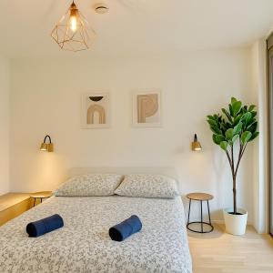 Modern Apartment with Free Parking