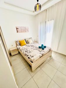 Appartement vue sur piscine à 5 min à pied de la Plage - Résidence Luxe avec Piscines & Parcs Enfants