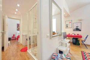 Cozy apartment at the main train station