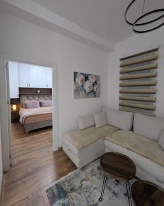 Zafir Apartments
