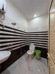 Hotel New Vedas Villa 15 mints From Ram Temple