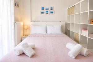 Azure Orchid Kalamaria, Seaside Stay & Free Parking