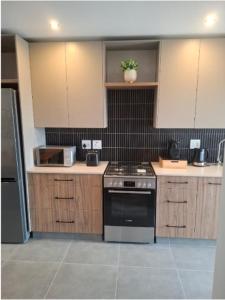 Booked in Time at Earls Court Corner Unit 1