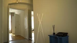 Urania Palace Apartment 24
