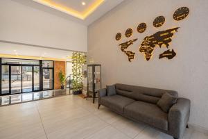 Laristone Suite Spa Hotel