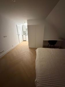 New Apartment near Messe Düsseldorf Quiet Angermund Free Parking