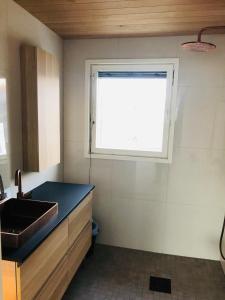Modern Family Home, 15 Min to Helsinki Center and 10 Min to Airport