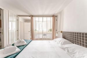 Art & Style Lungarno Apartment