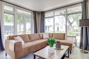 Stijlvol 4-persoons chalet in Betuwe, Zennewijnen