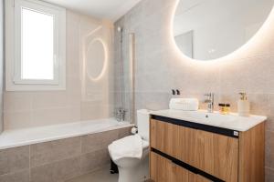 2BR Penthouse with Spacious Terrace