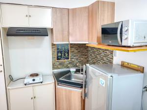 Deluxe Studio Unit Inside IT Park 12