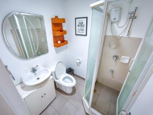 Deluxe Studio Unit Inside IT Park 12