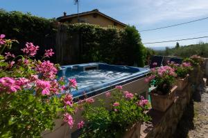 Villa Lysis Vista e Idromassaggio