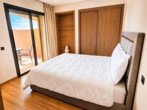 Bright Apartment Terrace and Pool, Fibre Gueliz